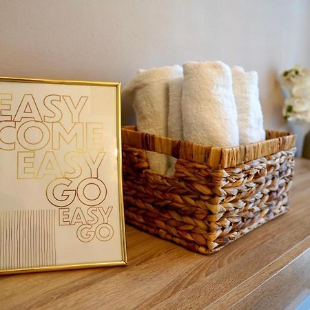 Apartment For 6 + Free Parking Place 자다르 외부 사진
